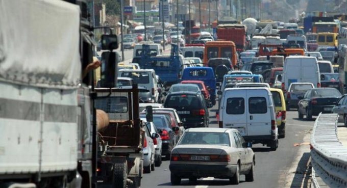 Nis punen task forca e transportit rrugor: 10 mije makina ne site, kontrolle per kolaudimin